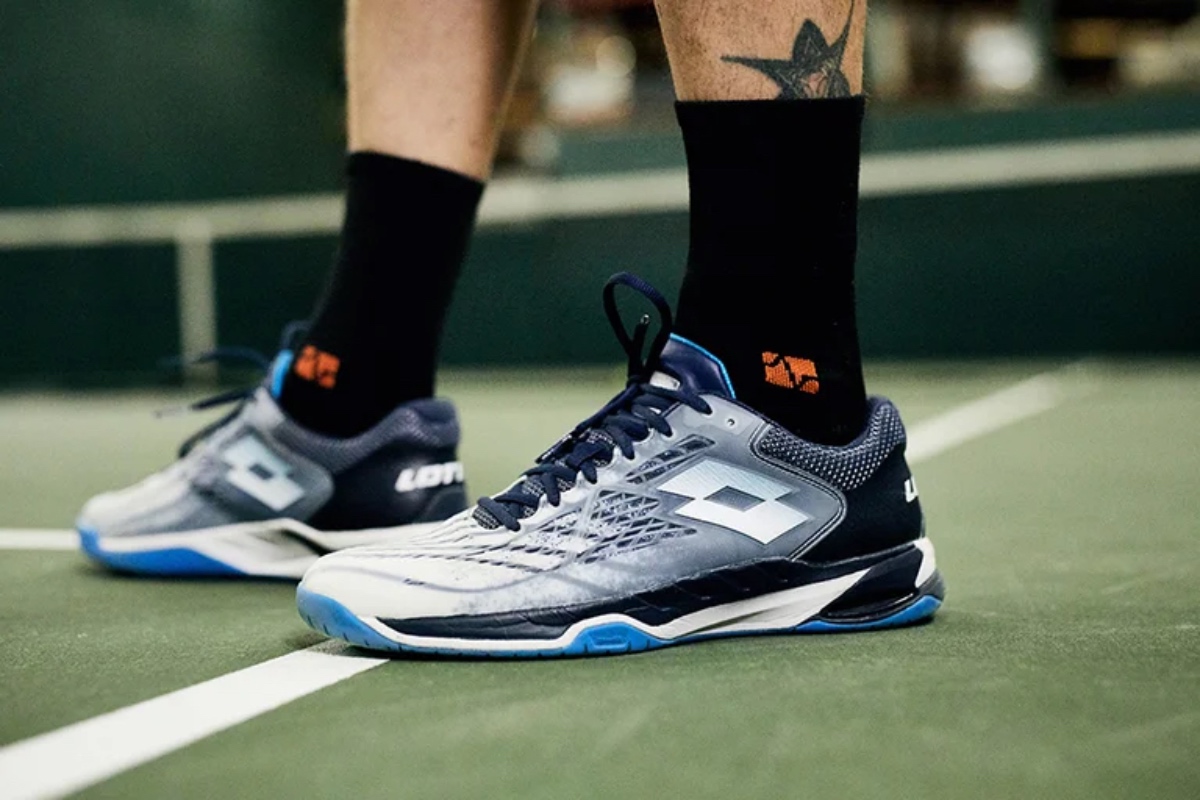 best sport shoes men lotto