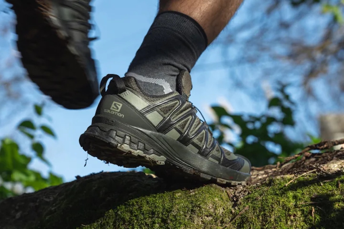 best sport shoes men salomon