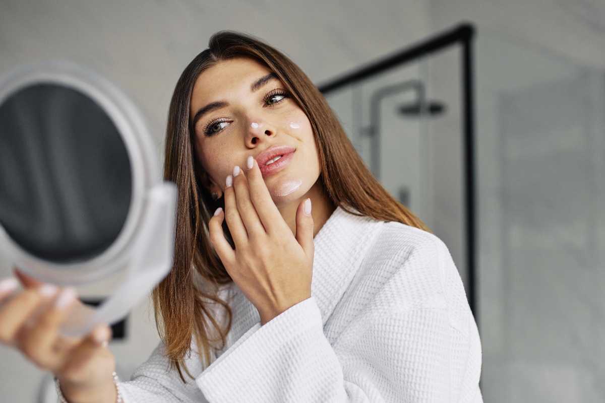 Косметика для догляду за тілом та обличчям