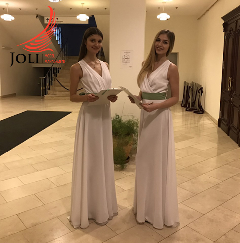 работа хостес