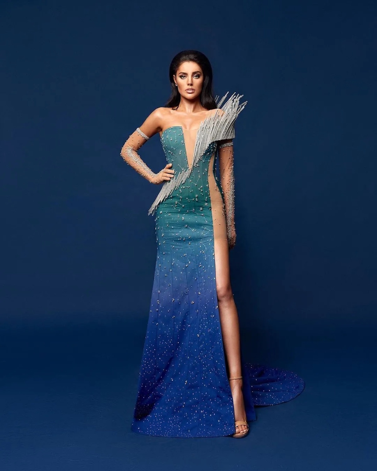 miss universe Ангеліна Усанова