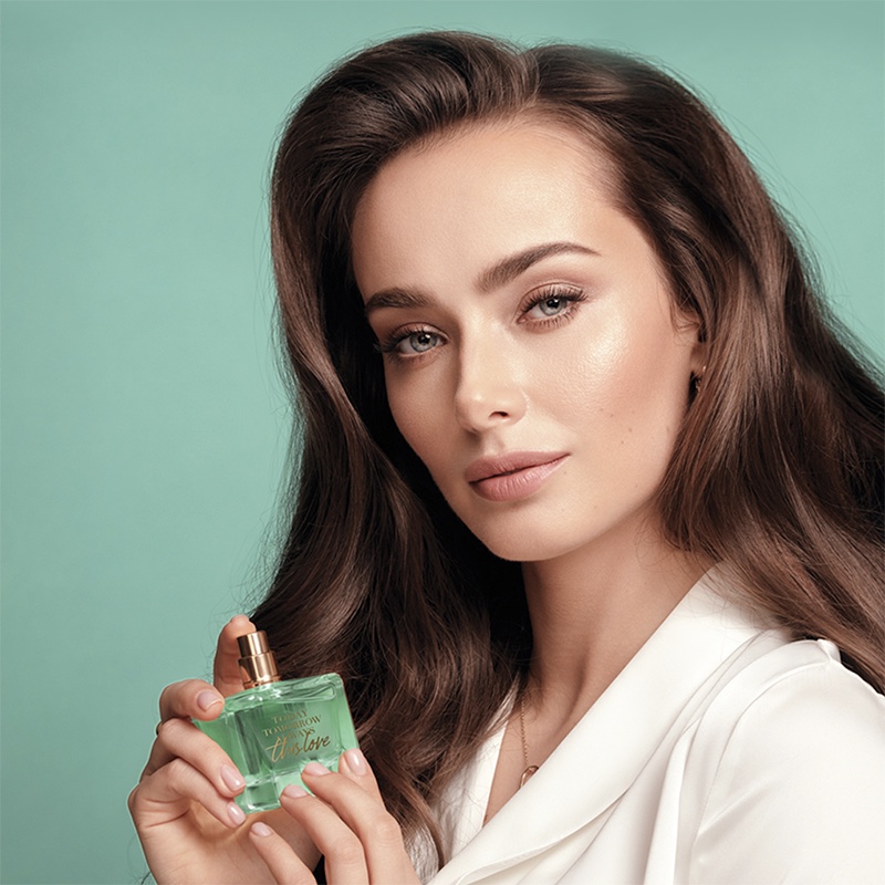 Ксения Мишина лицо Avon